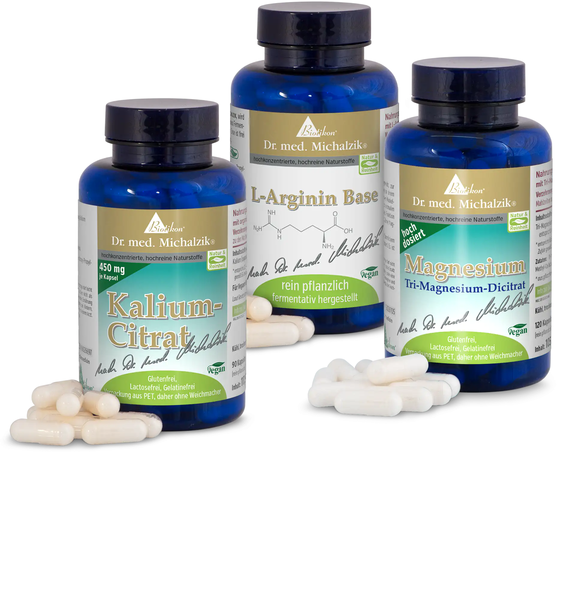 Drei Flaschen Nahrungsergänzungsmittel: Kalium-Citrat, L-Arginin Base, Magnesium, mit Kapseln und Sicht auf die Etiketten.