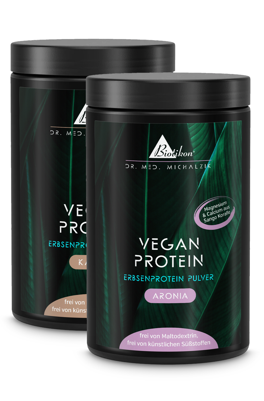 Pflanzenprotein-Pulver Aronia â 400 g Zwei Dosen pflanzenbasiertes Proteinpulver in WeiĂ, Aromen Aronia und Kakao, 400 g.